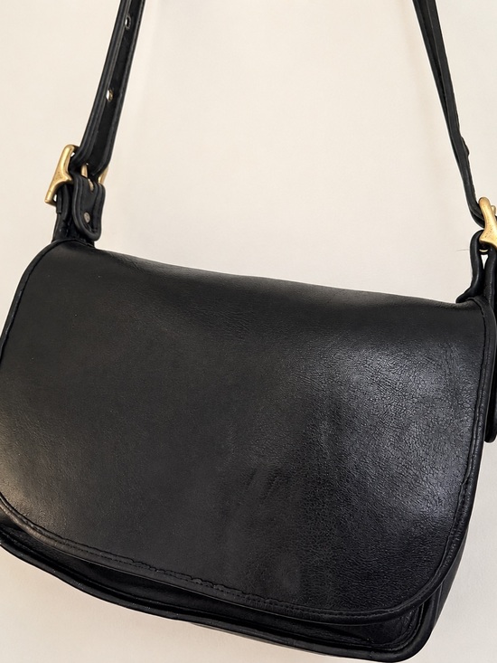 Coach Handbags - Vintage Coach Patricia’s Legacy 9951 Black Leather Shoulder Crossbody Bag